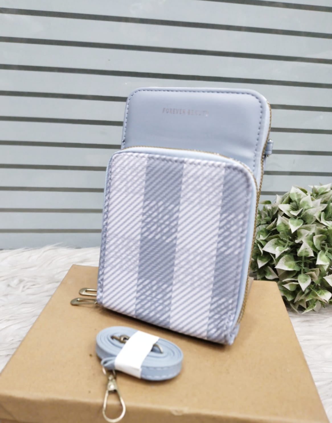 "Forever Beauty Premium Mobile Wallet Crossbody β Multi-Pocket Mini Bag with Long Strap"