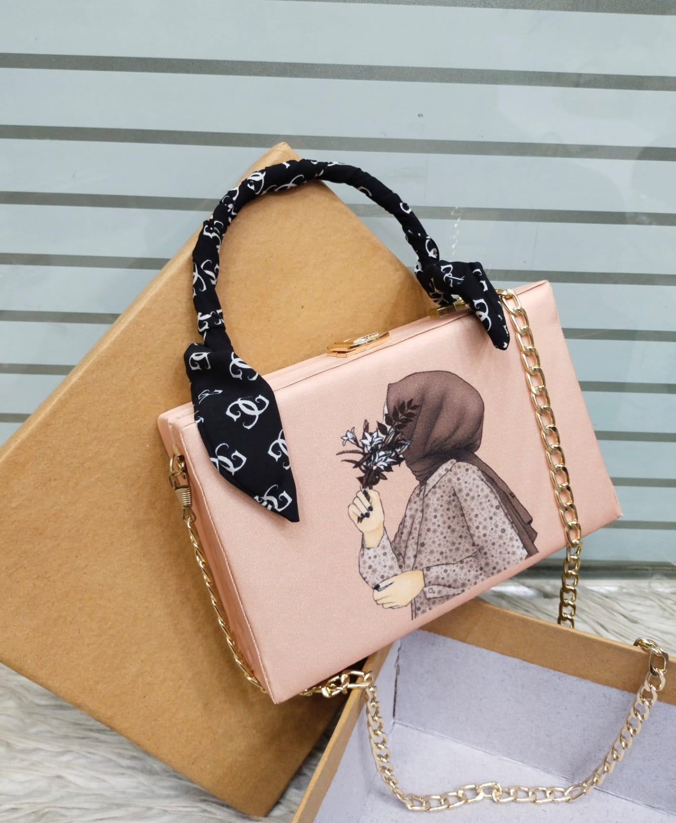 Trendy Printed Handbag for Girls – Elegant Chain Shoulder Bag with Scarf Handle | Premium Gift Box Packing